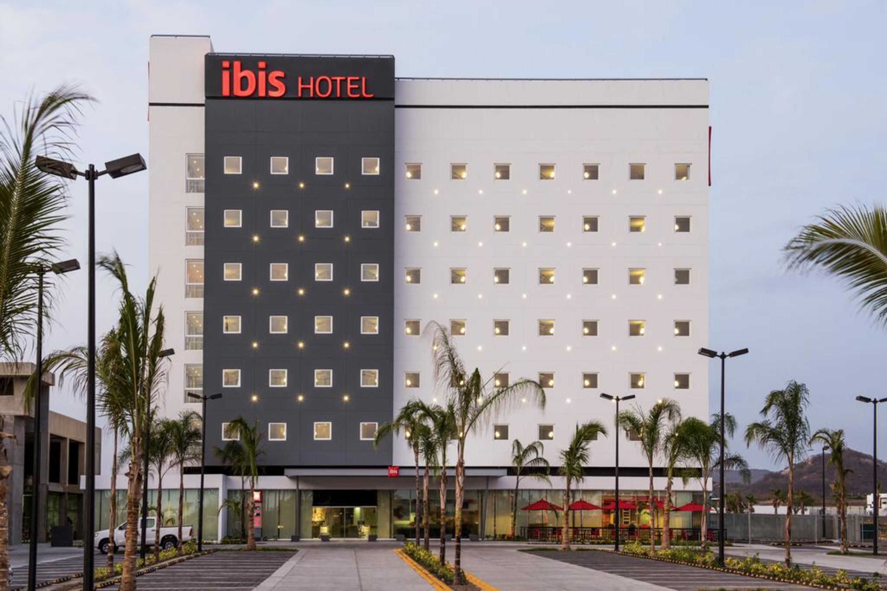 מלון Ibis Mazatlan Marina מראה חיצוני תמונה